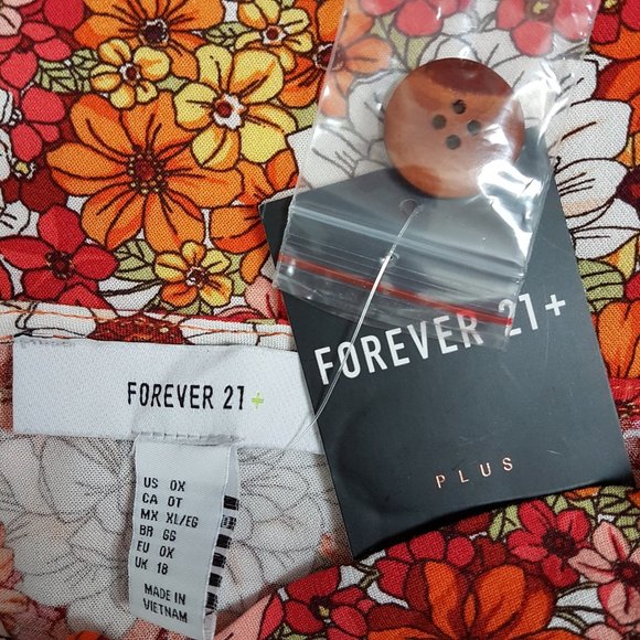 Forever 21 Red/Multi Floral Print Dress, 0X - NWT - Picture 8 of 9